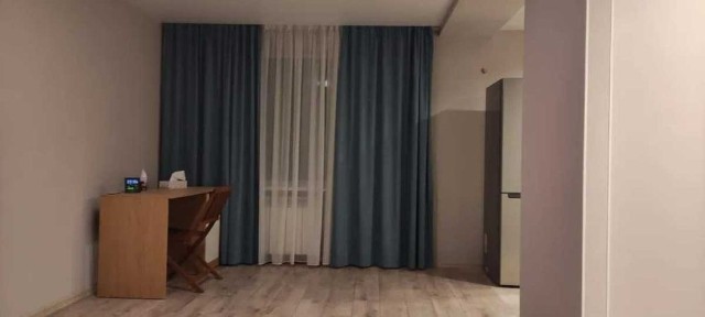 Однокімнатна квартира з ремонтом на Бородинському