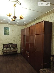 Продаж 1к квартири 32 кв. м на вул. Валентинівська • ID 33809645