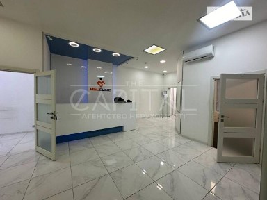 Оренда офісного приміщення на вул. Генерала Шаповала 2, приміщень - 12, поверх - 1 • ID 32547390