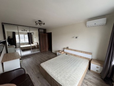 Продажа квртиры низ Александа Поля