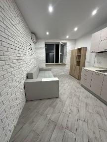 Смарт, Київський шлях 1Д - Бориспіль