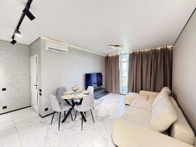 Продаж 1-кімнатної квартири Lucky Land ( Лакі Ленд) Берковецька 4д