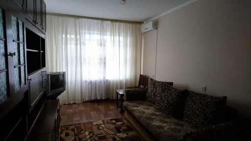 Долгосрочно квартира на Таирова <a href='/newbuilding/4870/view/zk-vilamsa'>Вильямса</a> Королева без животных