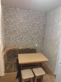 Сдам 1 кім І Сірка в цегляному будинку