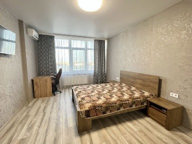 Сдам 1 комн квартиру в 47й Жемчужине на <a href='/newbuilding/1228/view/zk-saharova'>Сахарова</a>