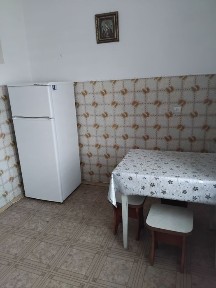 Здам в оренду 1 км. по Відродження.