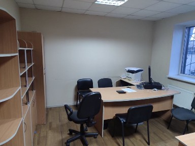 Оренда офісних приміщень 20-40 кв. мебльований
