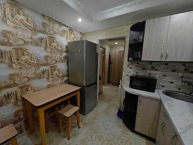 Оренда 1к квартира по вул. Богатирська 8