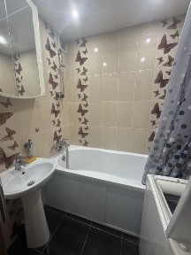 Подобово 3-х кімнатна квартира р-н Епіцентру