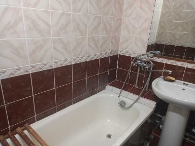 Здається охайна 1 кімнатна квартира в районі Браїлки код 5781