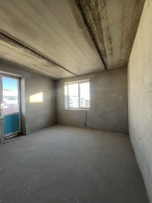 Велика 1к квартира в зданому будинку з газом