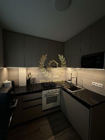 Продаж квартири з ремонтом на Новобіличах