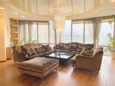 Продаж квартири, ЖК Diplomat Hall, вул. Жилянська, Центр