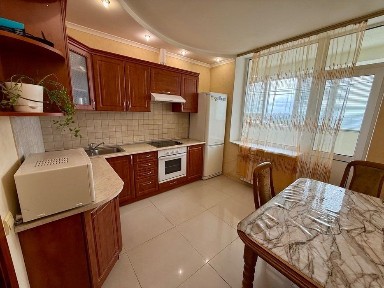 Продаж однокімнатної квартири 43м. Верховинна, 35.Метро Житомирська. Без%