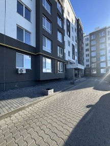 Квартира 45м2/Жк Петрівськи липки/під чистову/газ/без комісіі