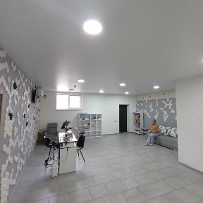 Аренда части зала для бьюти мастера со своей мебелью.