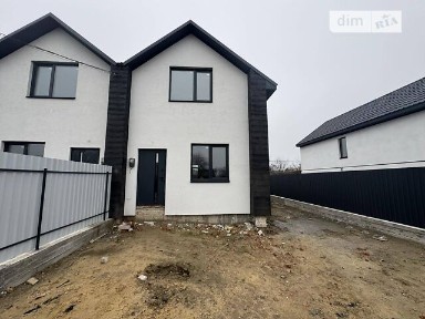 Продаж 2 поверхового дуплекса з ділянкою на 1.8 сотки, 90 кв. м, 3 кімнати, на вул. Мирна • ID 33797067