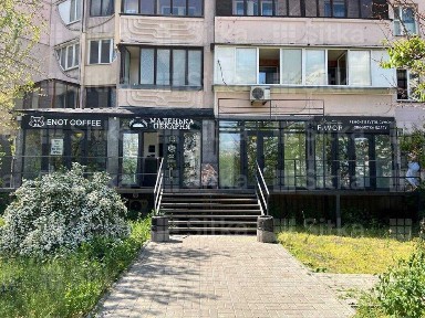 Продаж нежитлового приміщення вул. Княжний Затон