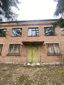 Продаж комерційного приміщення. 1600 кв. м. Козелець.