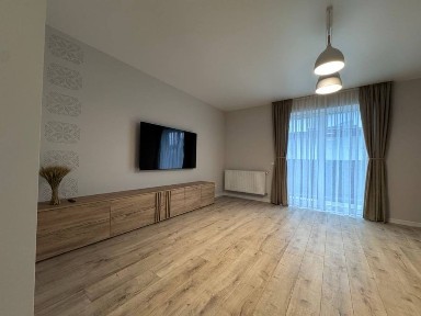 ПЕРША ЗДАЧА! Будинок Зимна Вода. Дизайнерський ремонт. Власник. Генератор.