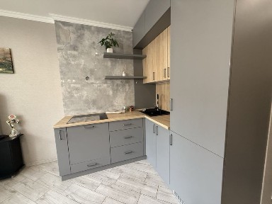 Однокомнатная с евроремонтом в жк <a href='/newbuilding/6915/view/zk-kontinent'>Континент</a> на Таирова