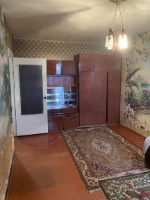 Продається 1 кімнатна квартира біля Екватора