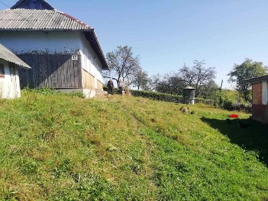 Продаж будинку з ділянкою 22 сотки в мальовничому Косові