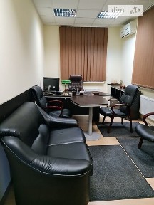 Продаж офісного приміщення 64.8 кв. м. на 1 поверсі на вул. Степана Рудницького 5А, багатоповерхова будівля • ID 32257497