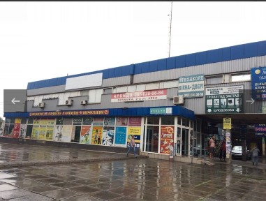 Продажа помещения на Вечернем в торговом центре.