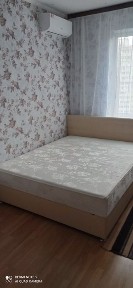 Здається квартира трьох кімнатна. Заболотного