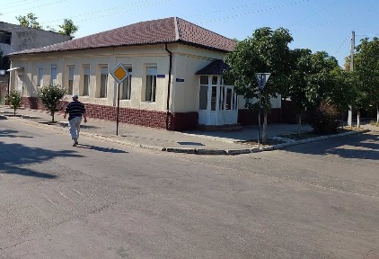 Сдается в аренду офис в Рени, по ул. Парковая 12.