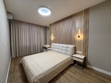 Сдам квартиру в жк <a href='/newbuilding/6899/view/olimpiiskii'>Олимпийский</a>. Парк Победы. Море. Шевченко