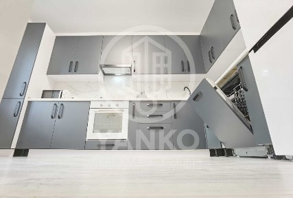 Оренда 3кім поблизу Центру, новобуд, повна комплектація