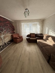 Сдам в аренду 3х. ком. квартиру 4/14 левый берег!