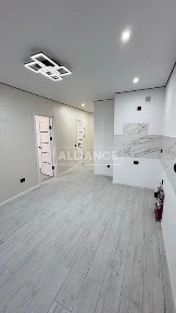 Квартира з ремонтом в зданому будинку, біля ТЦ Велес