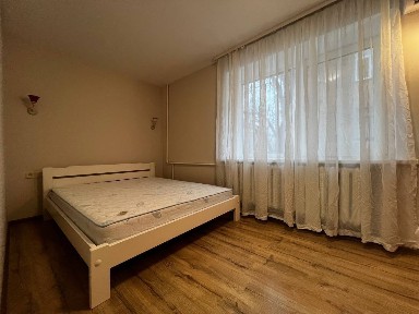 Дніпро, Володимира Вернадського вул.