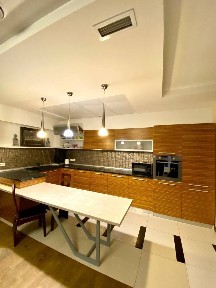 Днепр, Александра Поля просп.