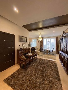 Продажа 3-комнатной квартиры 70 м², Литейная ул.