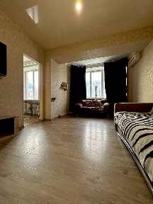 Днепр, Дмитрия Яворницкого просп.