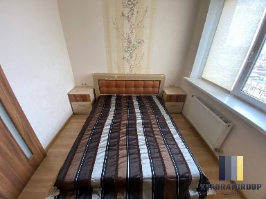 Продаж 2-кімнатної квартири 46.3 м², Мануйловський просп.