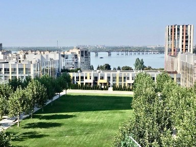 Дніпро, Володимира Вернадського вул., 35