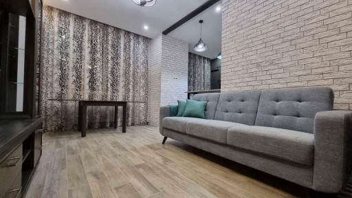 Продажа 3-комнатной квартиры 90 м², Староказацкая ул.
