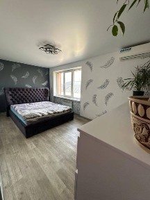 Продам 3-к квартиру, 60 м² | Підгороднє