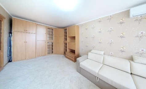 Аренда 2-комнатной квартиры 45 м², Иорданская ул., 24