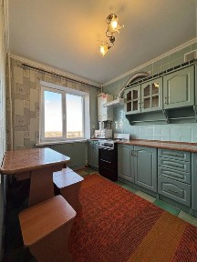 Здам в оренду трьохкімнатну квартиру.