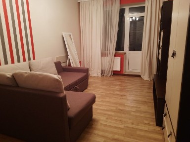 Здам 2к кв м. Олексіївська