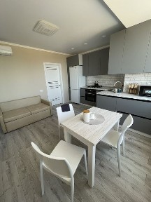 Иванова 12, (Южный), сдам посуточно