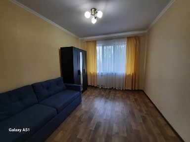2 х кімнатна квартира Метро Мінська, вул Героїв Дніпра