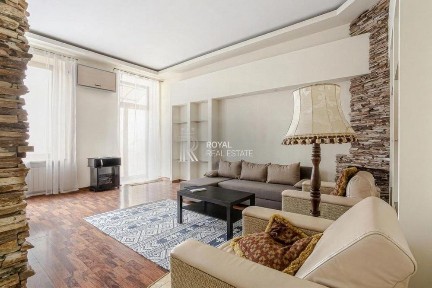 Продаж Квартири Київ 3к 83м2 Балкон Центр Метро Велика Васильківська