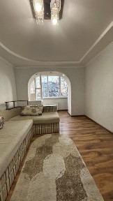 Довгострокова оренда 2к проспект миру ( медтехніка)